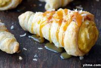 Pumpkin Spice Puff Pastry Horns with Coconut Cream