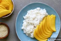 Mango Sticky Rice Delight: A Taste of Thailand
