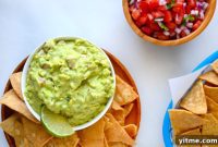 Silky Greek Yogurt Guacamole