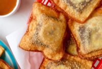 Banana Chocolate Dessert Wontons