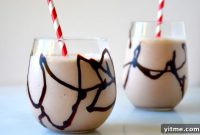Boozy Milkshakes: Grown-Up Twists on a Classic Treat