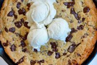 Skillet Chocolate Chip Cookie Perfection