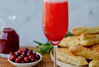 Festive Cranberry Sparkler