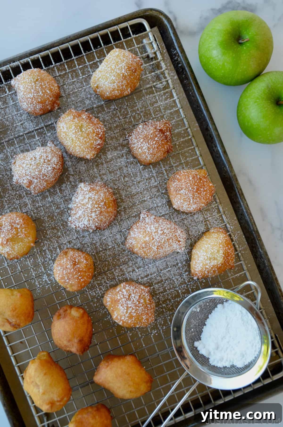 Whip Up Apple Fritters in 30 Minutes 1 featured 38494