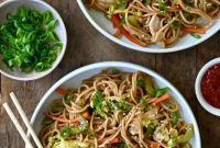 Effortless Chicken Chow Mein