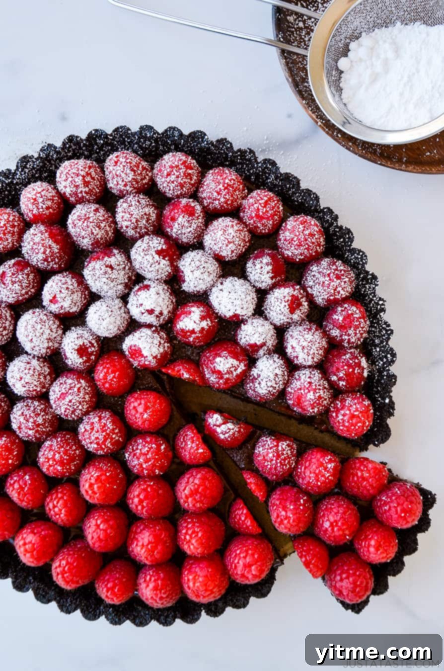 Effortless Raspberry Chocolate Tart 1 featured 42883