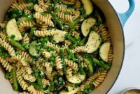 Garlic-Infused Spring Vegetable Pasta
