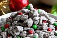 Yuletide Puppy Chow