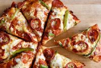 Crispy Cast Iron Skillet Pizza