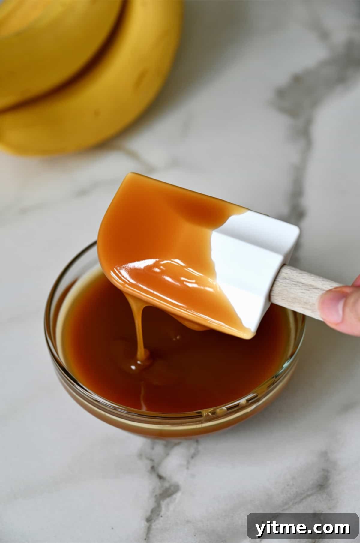Salted caramel spatula
