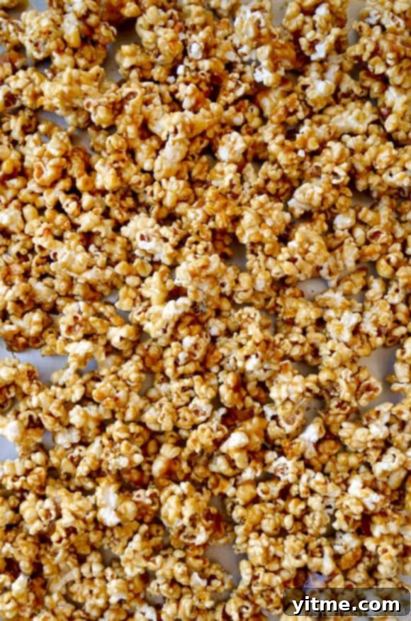 Easy Homemade Caramel Corn