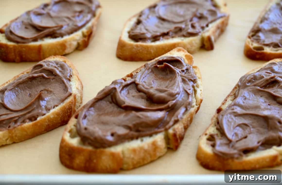 Chocolate Strawberry Bruschetta Bites 4 Toasted baguette slices topped with whipped Nutella-cream cheese
