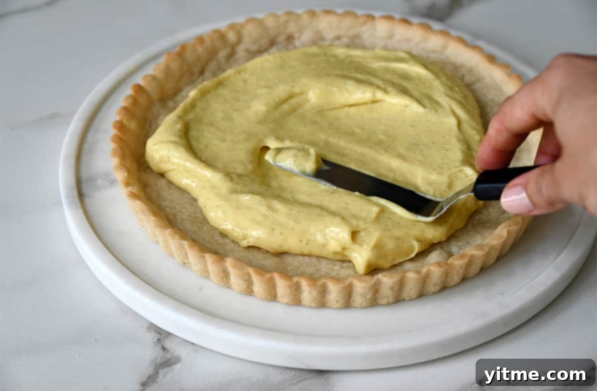 Spreading Pastry Cream