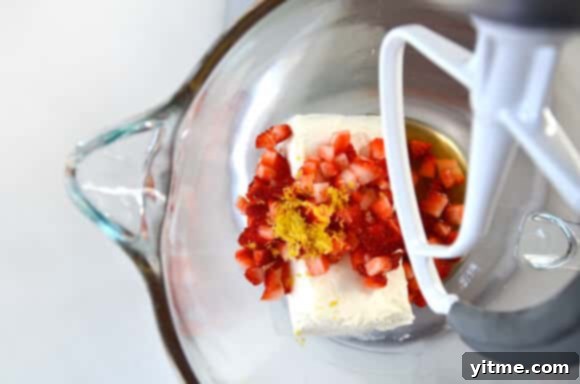 Strawberry Cheesecake Stuffed French Toast recipe on justataste.com