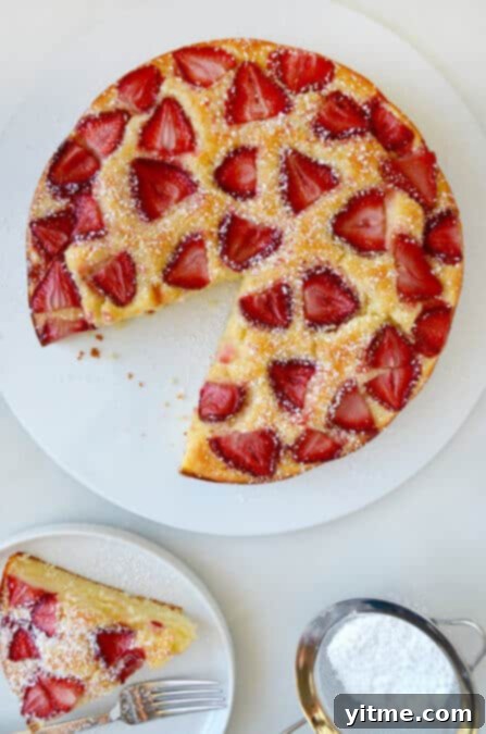 Strawberry Cream Cheese Coffee Cake Recipe