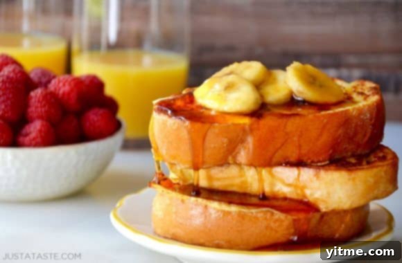 Prepared Easy French Toast with Caramelized Bananas
