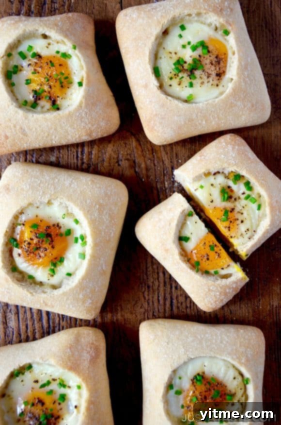 Baked Eggs in Bread Bowls Recipe
