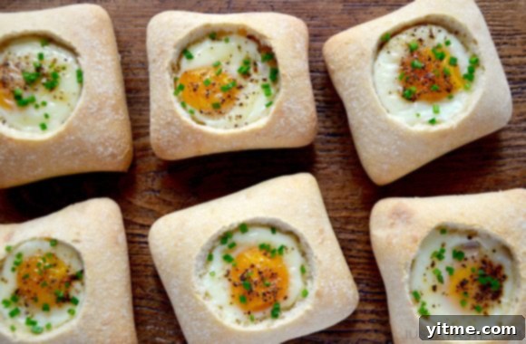 Baked Eggs in Bread Bowls Recipe