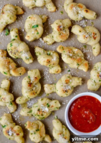 The Unexpected Twist: Cheesy Garlic Bread 11 Quick Homemade Garlic Knots