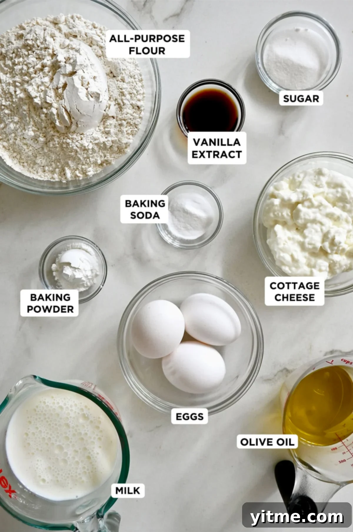 Ingredients for making protein waffles with cottage cheese